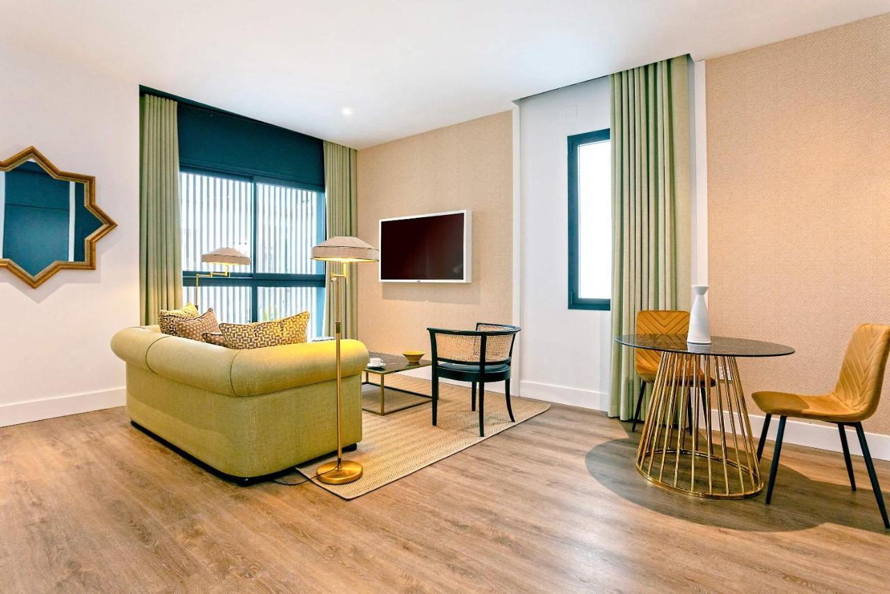 Genteel Betis 67 Apartment *