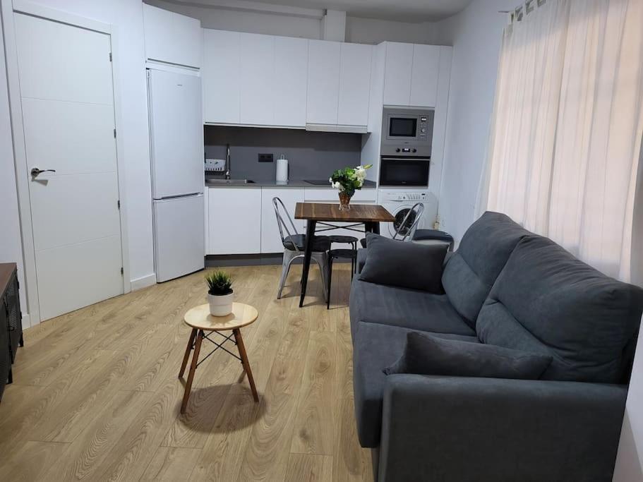 Proximo A Plaza De La Alameda Apartamento