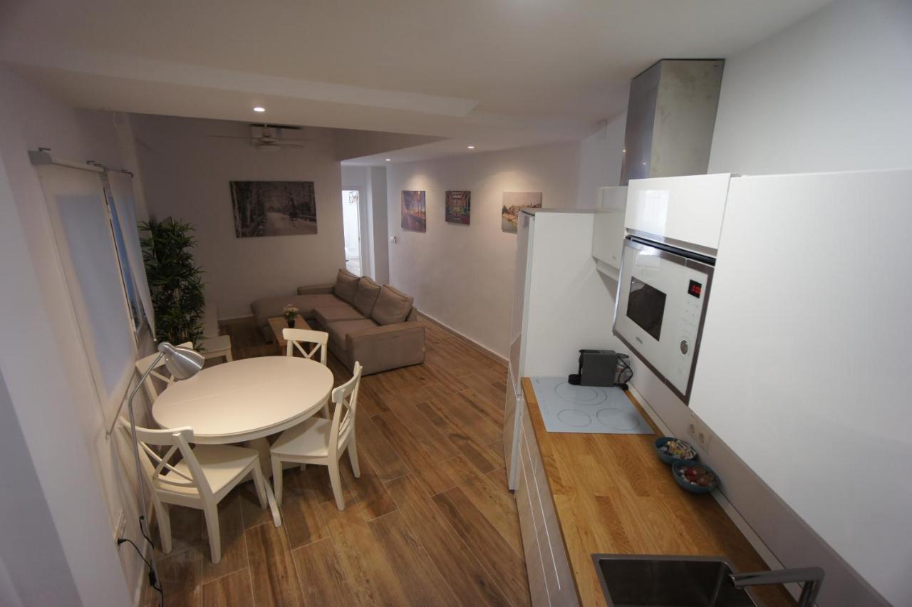 Rentalsevilla Espacioso Y Acogegor Apartamento De 3 Apartment *
