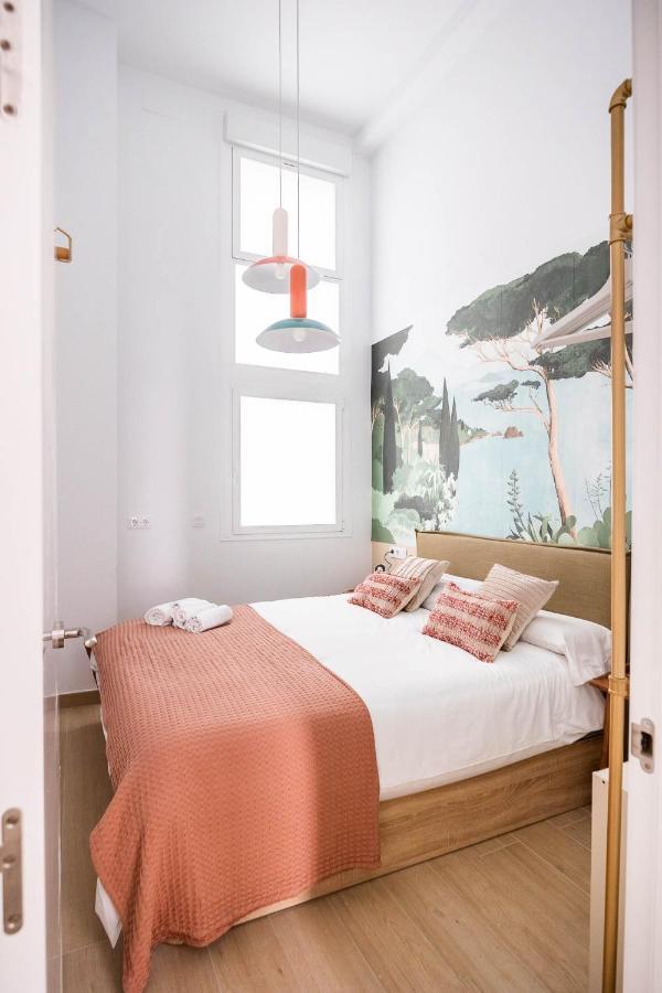 Apartment Pop Art Historia De Conde Negro Con Patio Privado