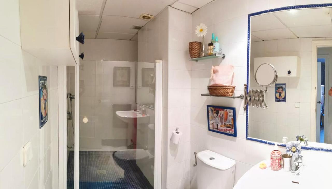 Agradable Con Bano Individual * Sevilla