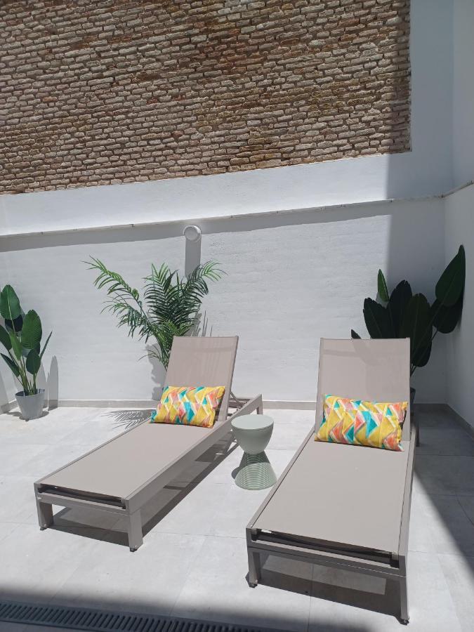 Apartment Pop Art Historia De Conde Negro Con Patio Privado