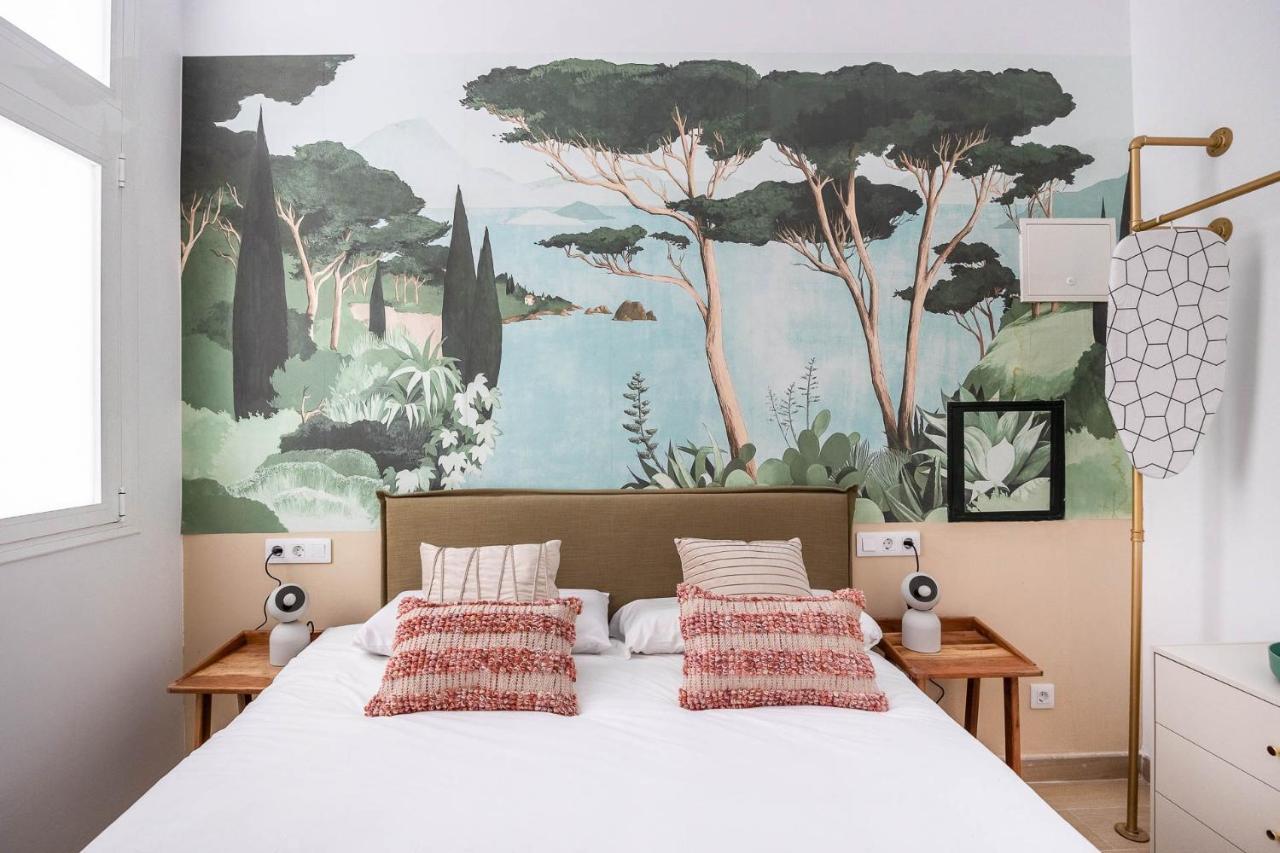 Apartment Pop Art Historia De Conde Negro Con Patio Privado