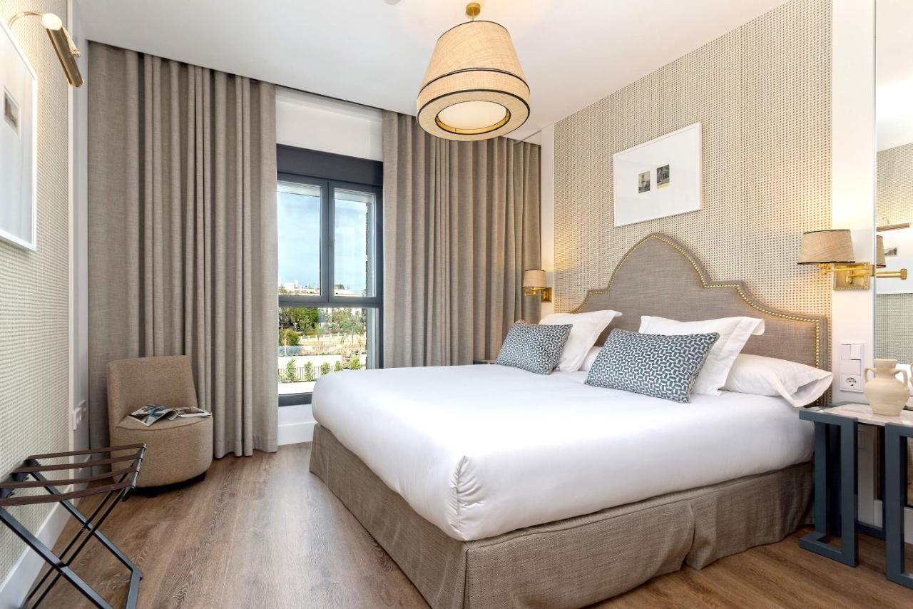 Apartment Genteel Betis 67 *
