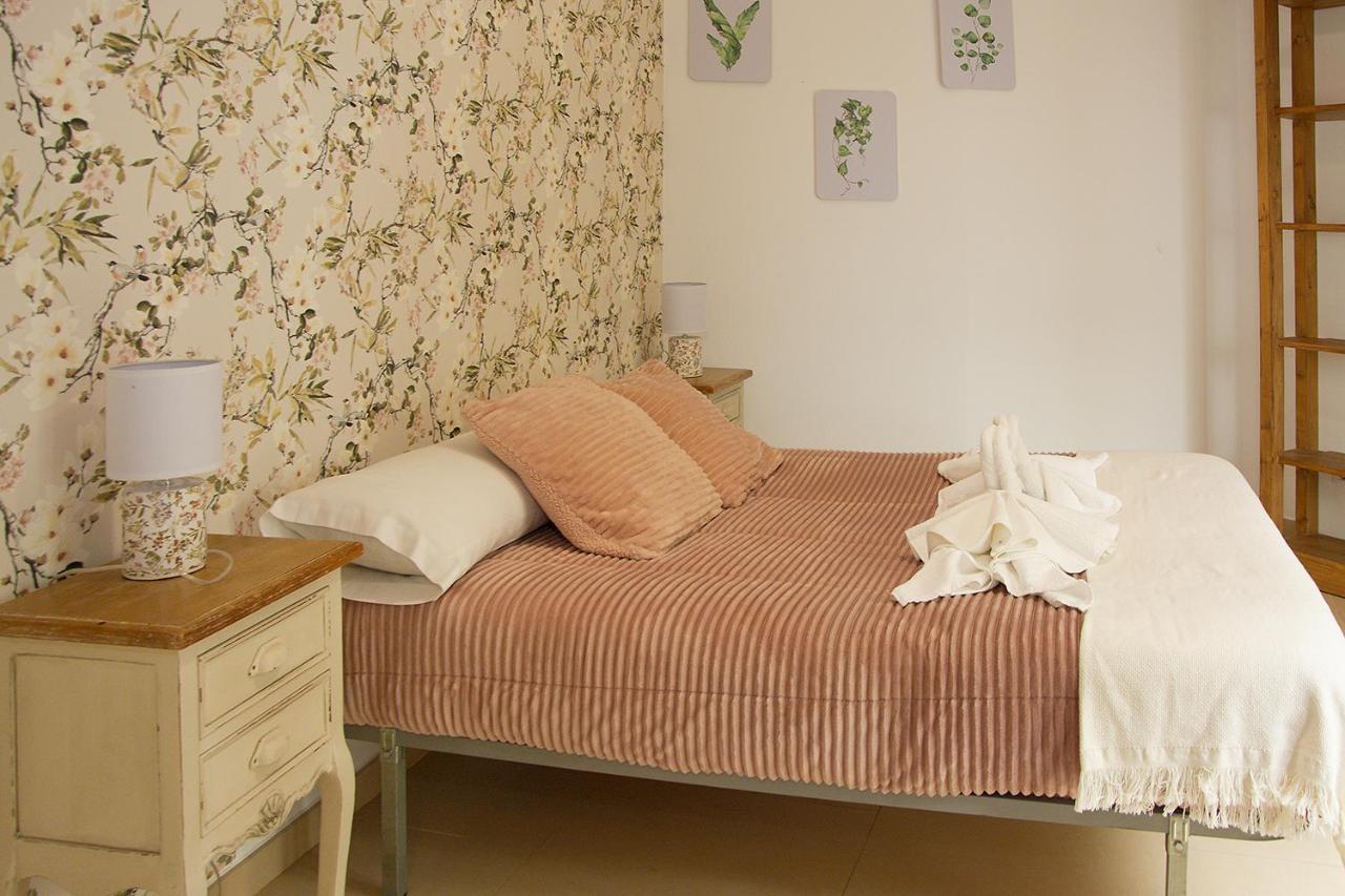 Casa De La Tinaja Apartment Seville