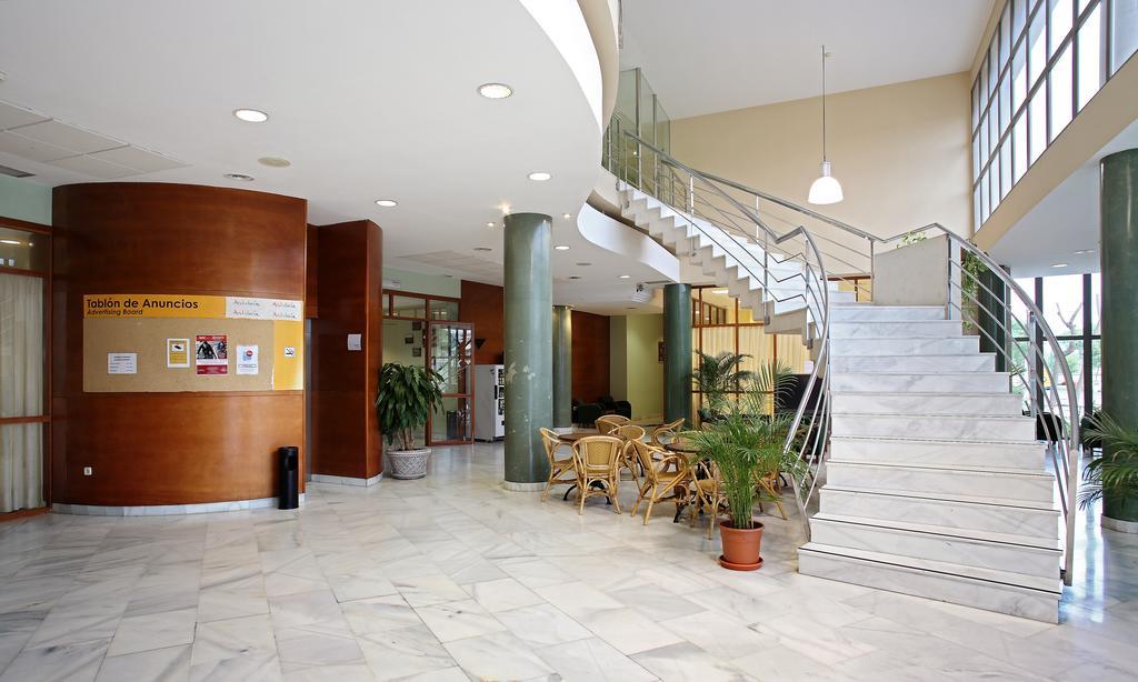 Hostel Residencia La Cartuja
