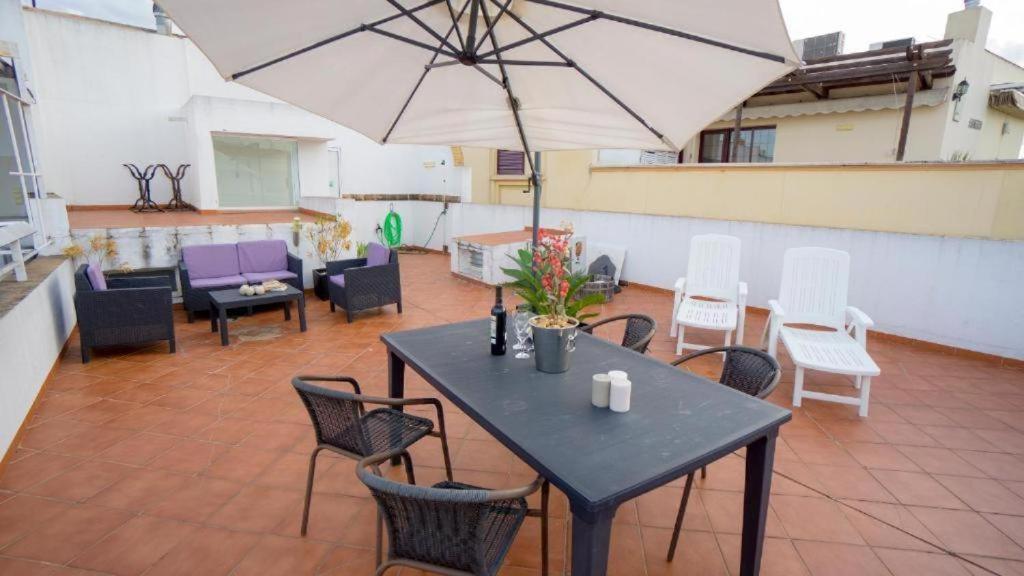 Rentalsevilla Terraza En El Arenal Apartamento *