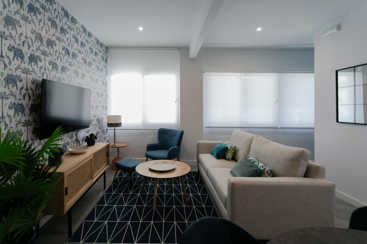 Apartamento Lujoso Con Piscina Compartida 2