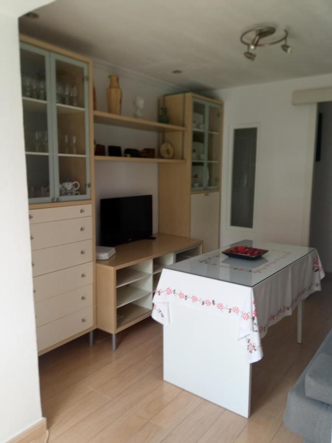 Individuales En Apartamento Compartido *