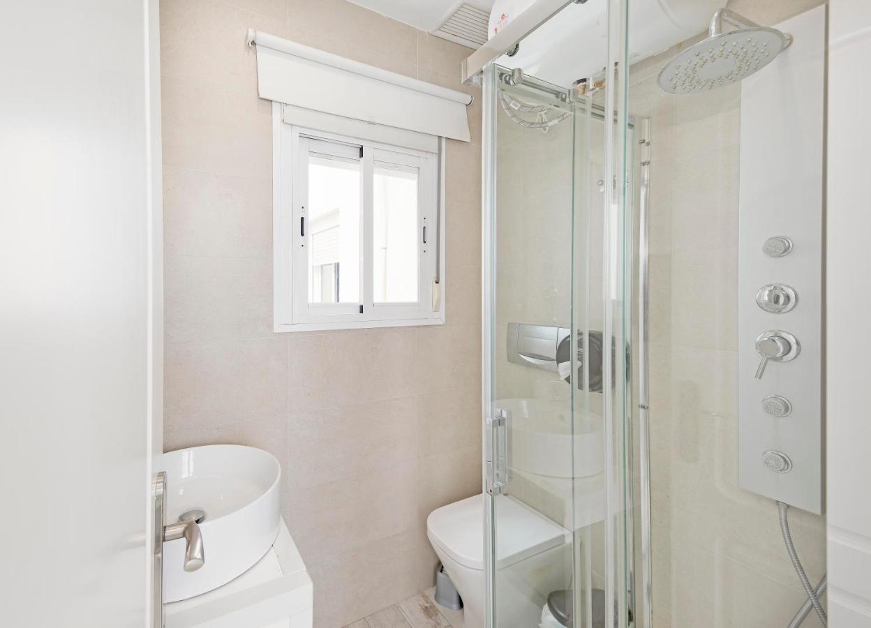 Recaredo 7, Aticos Con Terraza Apartment *