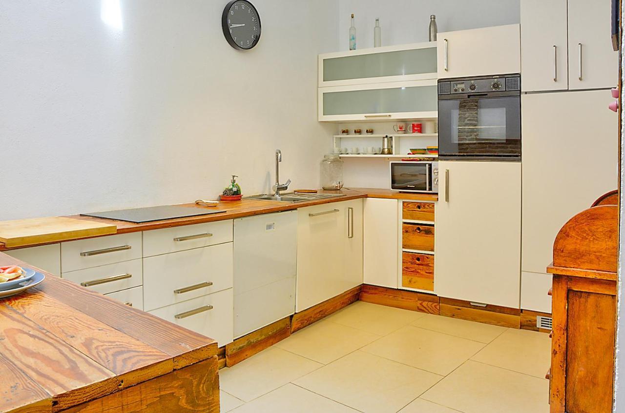 Casa De La Tinaja Apartment Seville