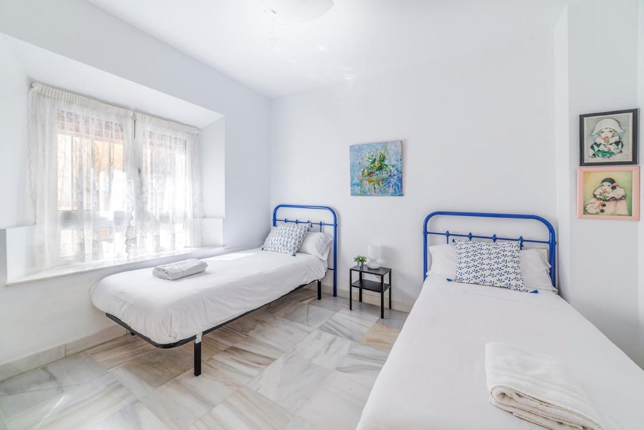 Alohamundi Almansa Sevilla