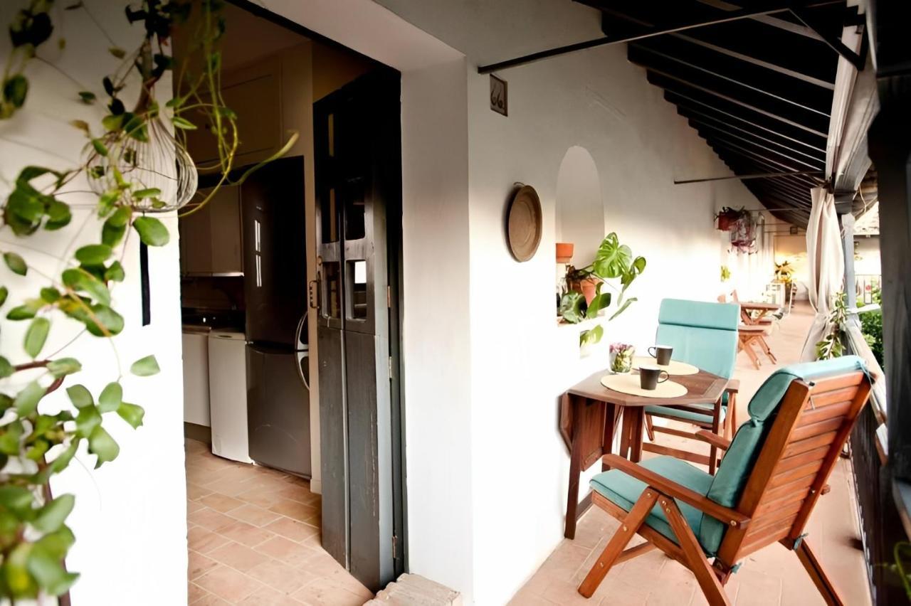 Exclusive With Stunning Patio In The Center Apartment *
