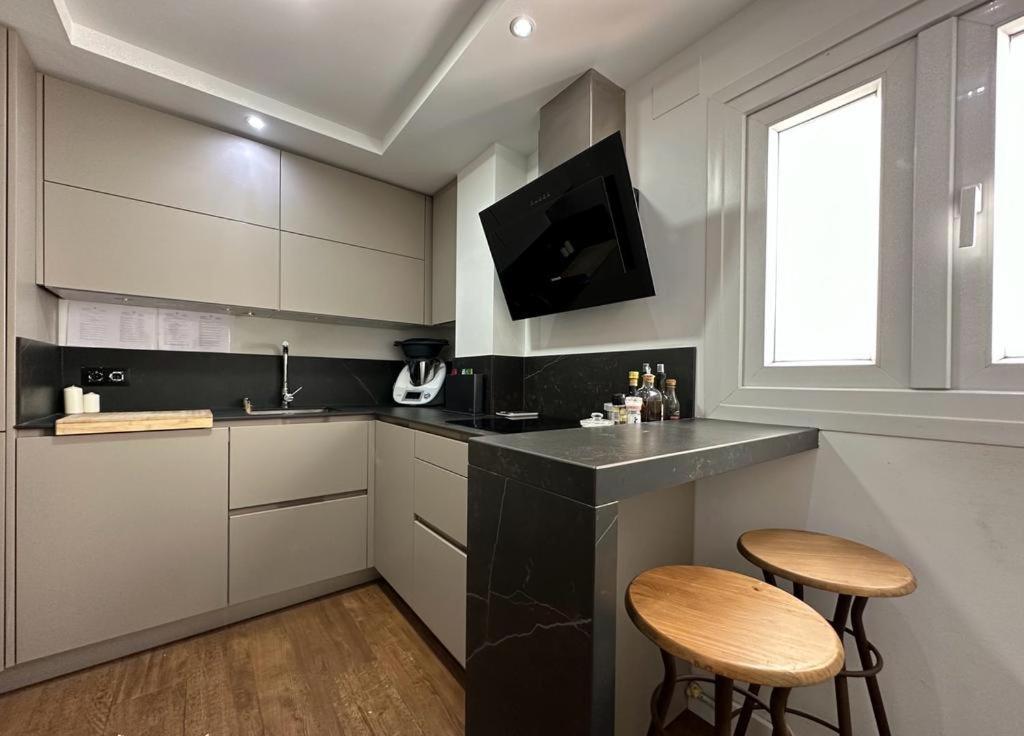 Excelente Y Centrico Apartamento Sevilla