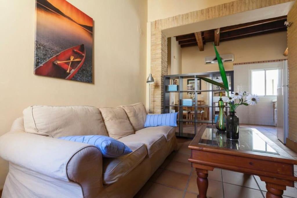 Precioso - Localizacion Perfecta **wifi - A/c** Apartment