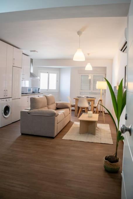 Apartment California Duenas