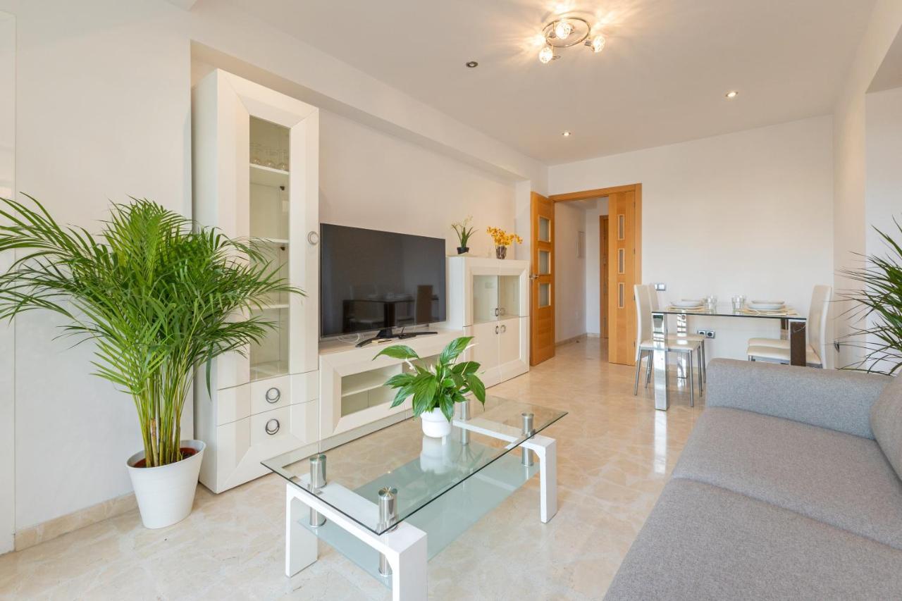 Apartment Charming 3 Bedroom At Triana Center By Oui Seville