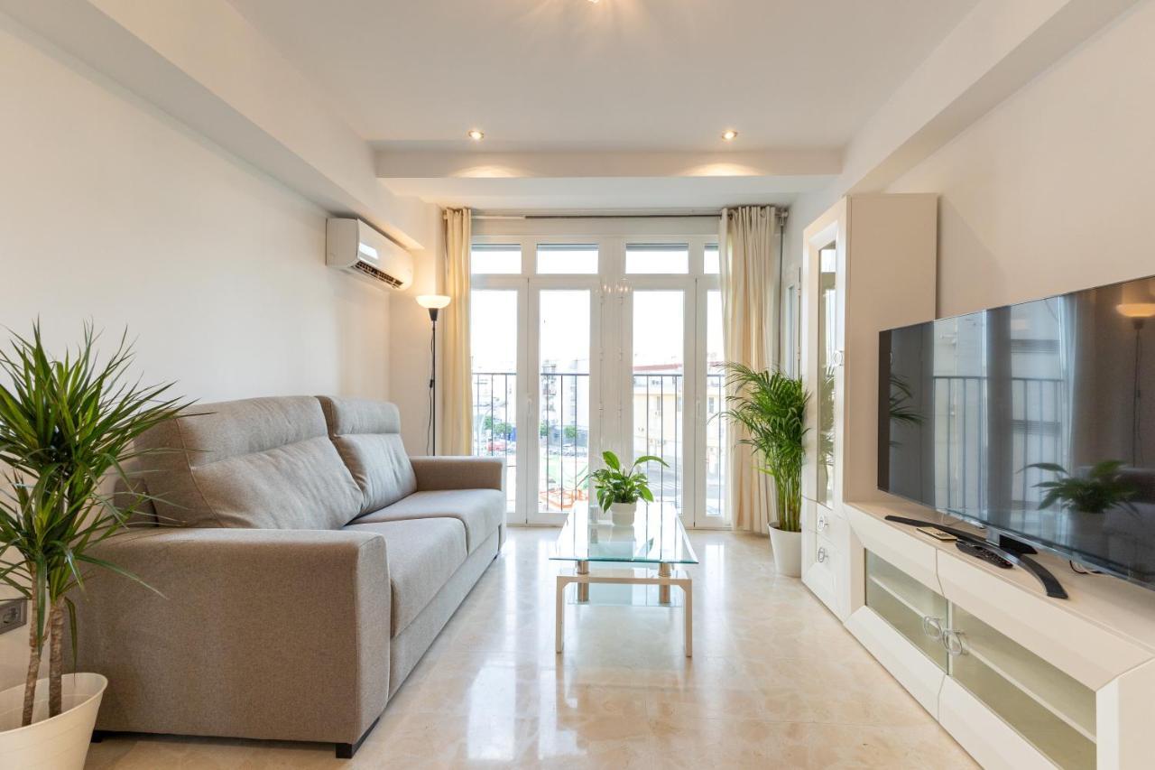 Charming 3 Bedroom At Triana Center By Oui Seville