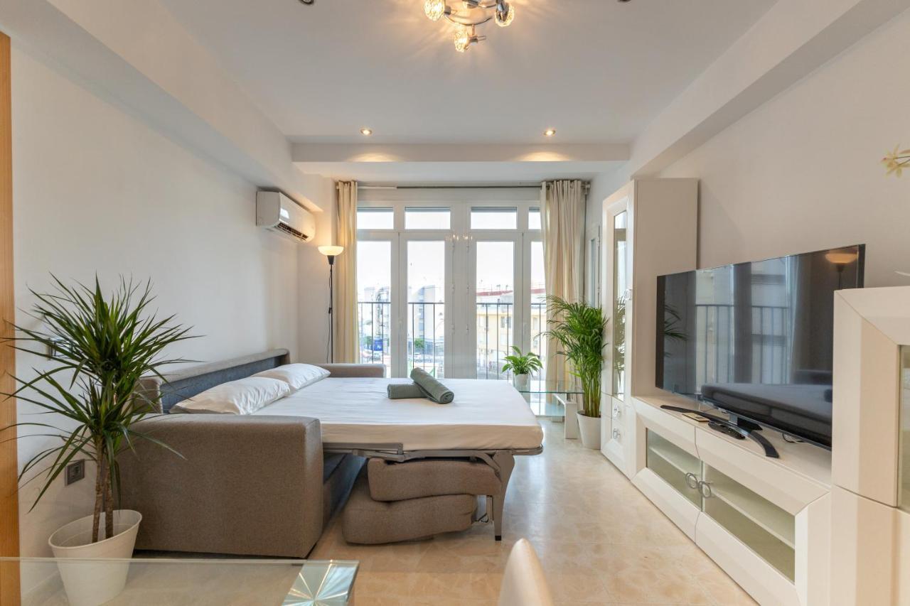 Apartment Charming 3 Bedroom At Triana Center By Oui