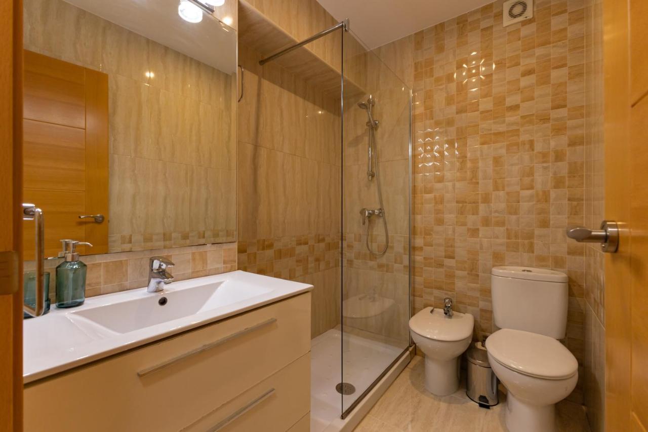 Charming 3 Bedroom At Triana Center By Oui Apartment Seville