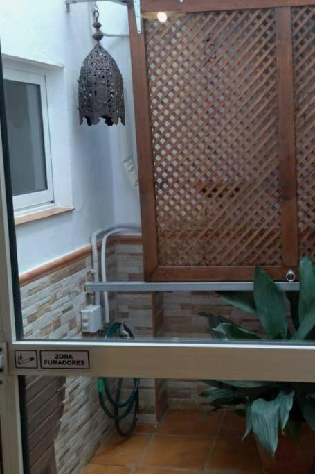Lumbreras 42 Apartamento, Desayuno De Cortesia, Cerca De Isla Magica Seville