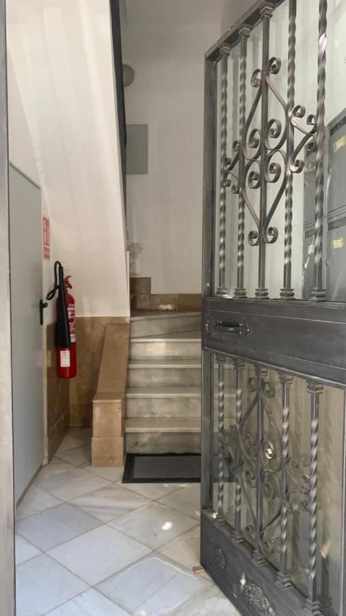 Apartamento Violeta With Cozy Balcony