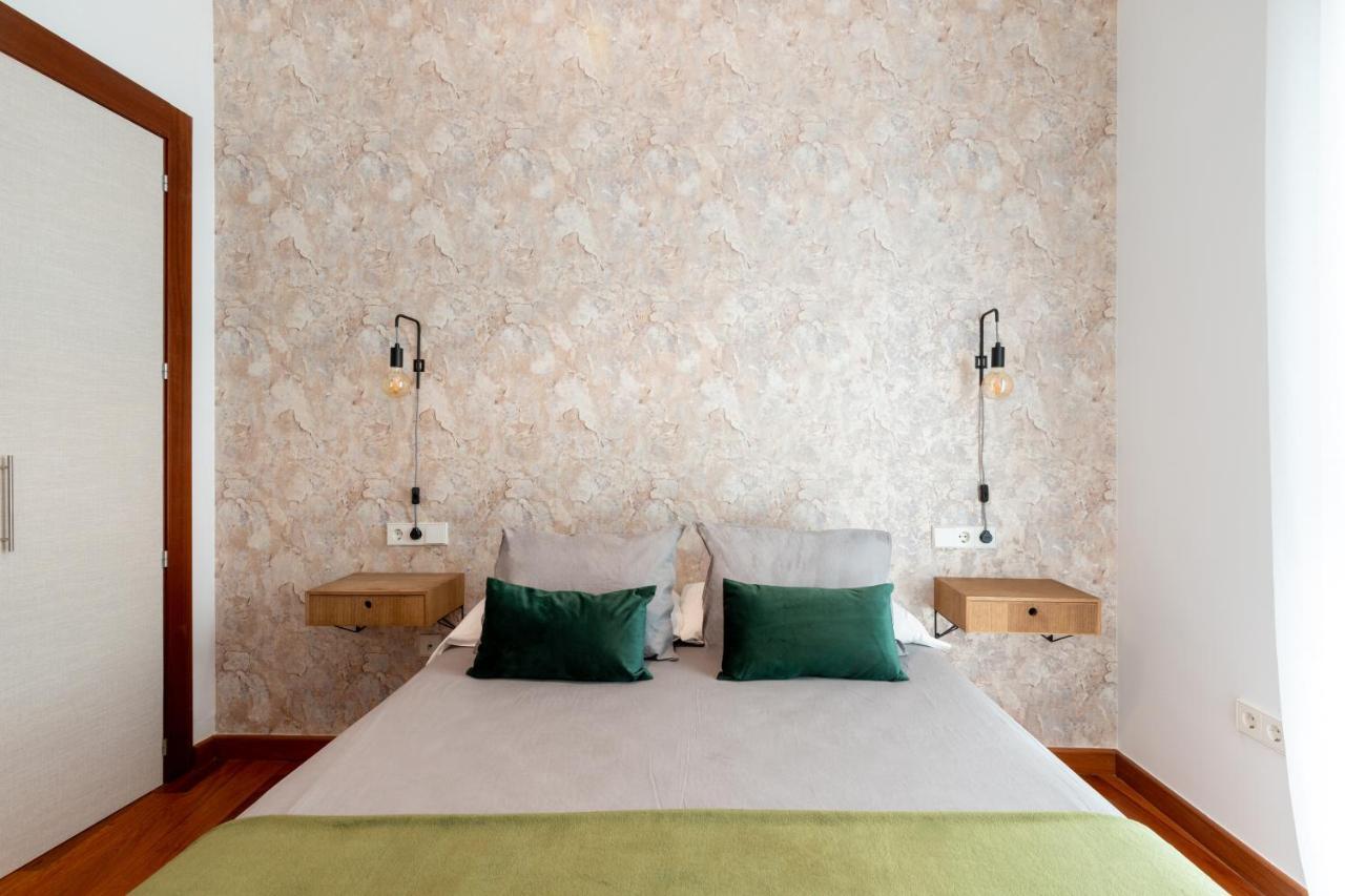 Ry Aparcamiento Incluido Junto A Catedral Ideal Parejas Apartamento