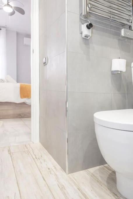 A19 Brand New By Triana Bridge *