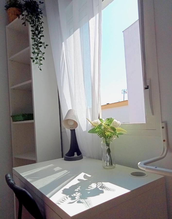 Luminosa Seville