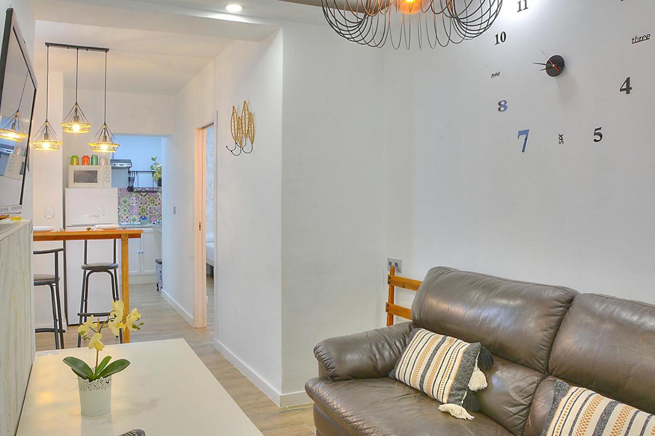 Apartment Family In Triana