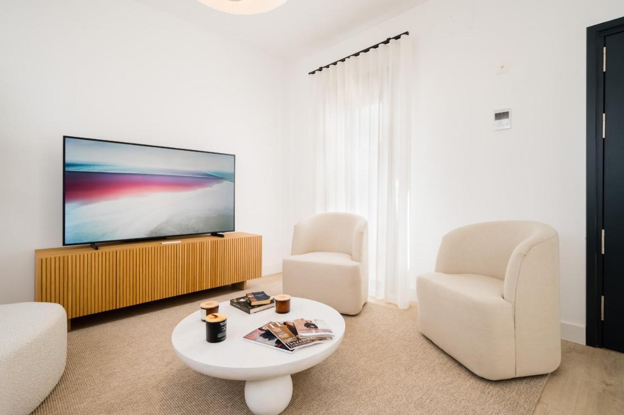 Apartamento Stylish Designer Duplex-3beds 2baths-puerta Carmona Centro