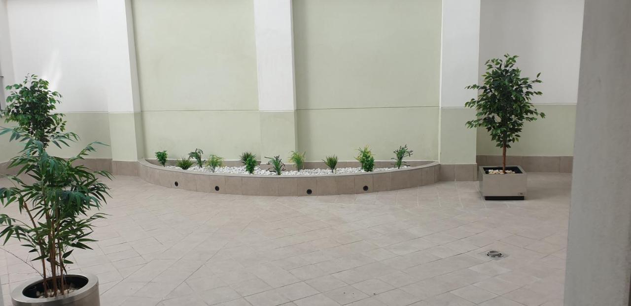 Apartment Atico Aire De Triana