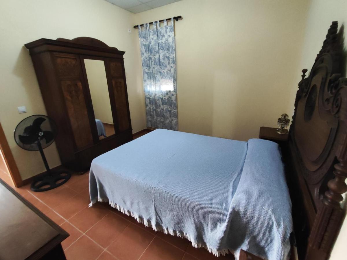Mesa Del Lobo Cabrahigo Holiday home