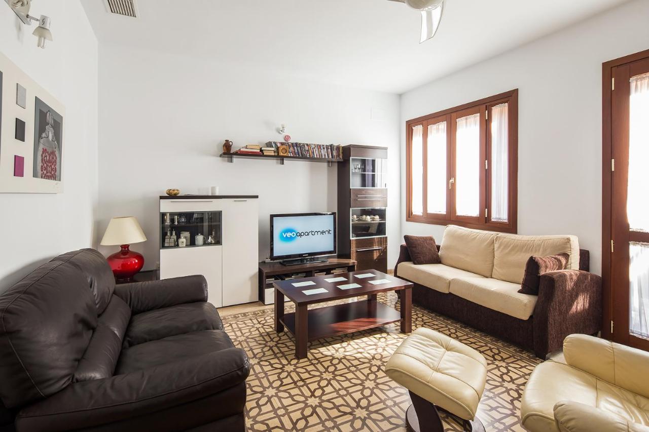 Hispalis Rooftop Catedral Apartment *