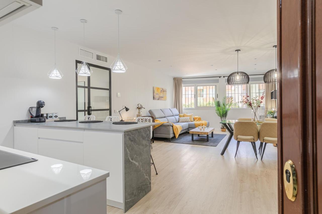 Apartment Avanti Murillo, Elegance & Comfort