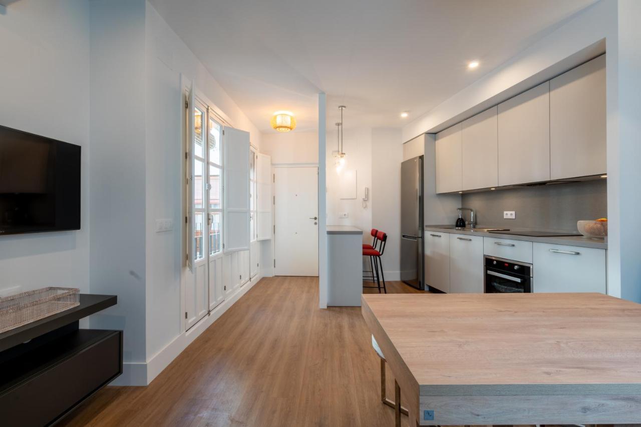 Duplex De Lujo Junto A La Catedral Terraza Privada Con Vistas A La Giralda Apartamento *