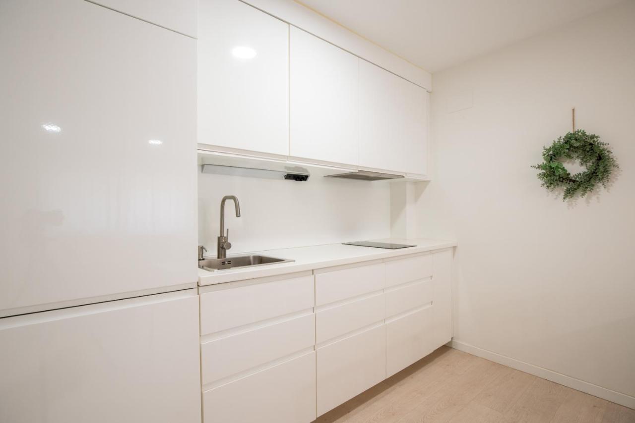 Whitey Aparment In Triana Seville