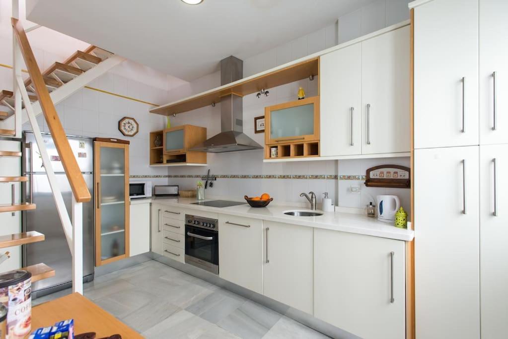 Apartamento Apt. Sierpes-cuna, Wifi, Hvac