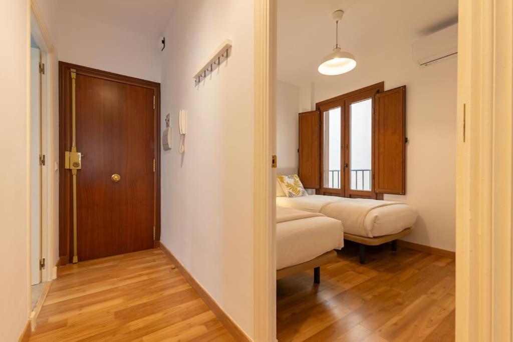 Santa Catalina Center Apartment