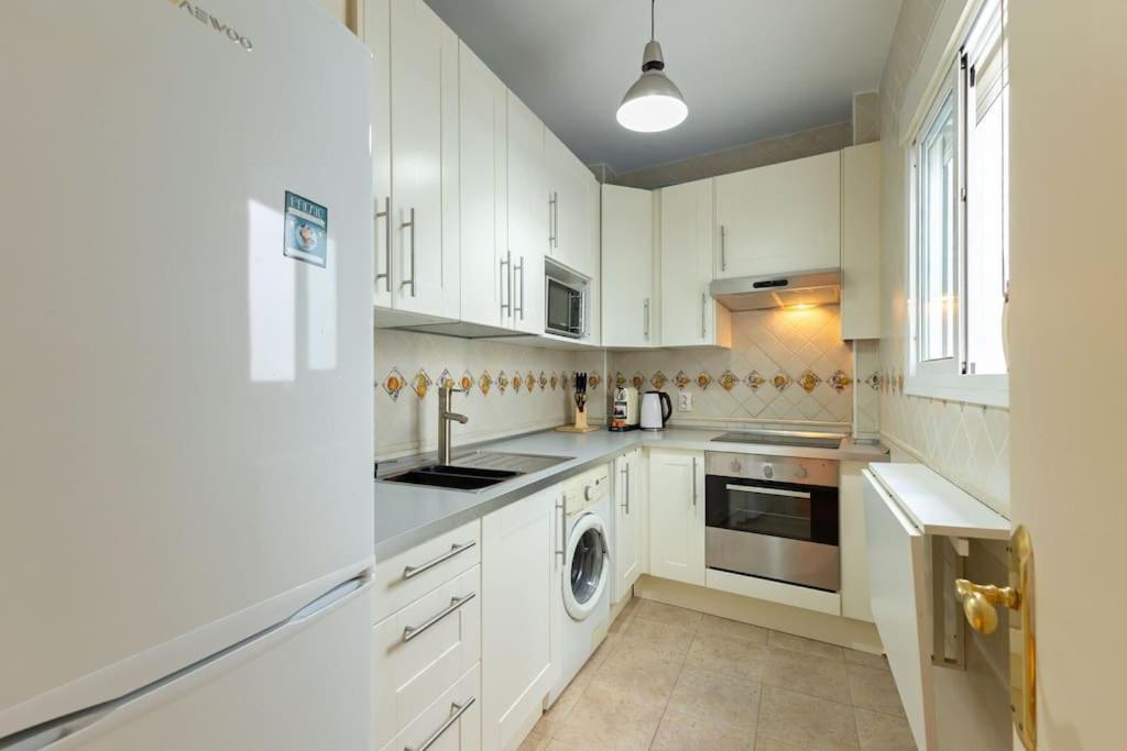 Santa Catalina Center Apartment *