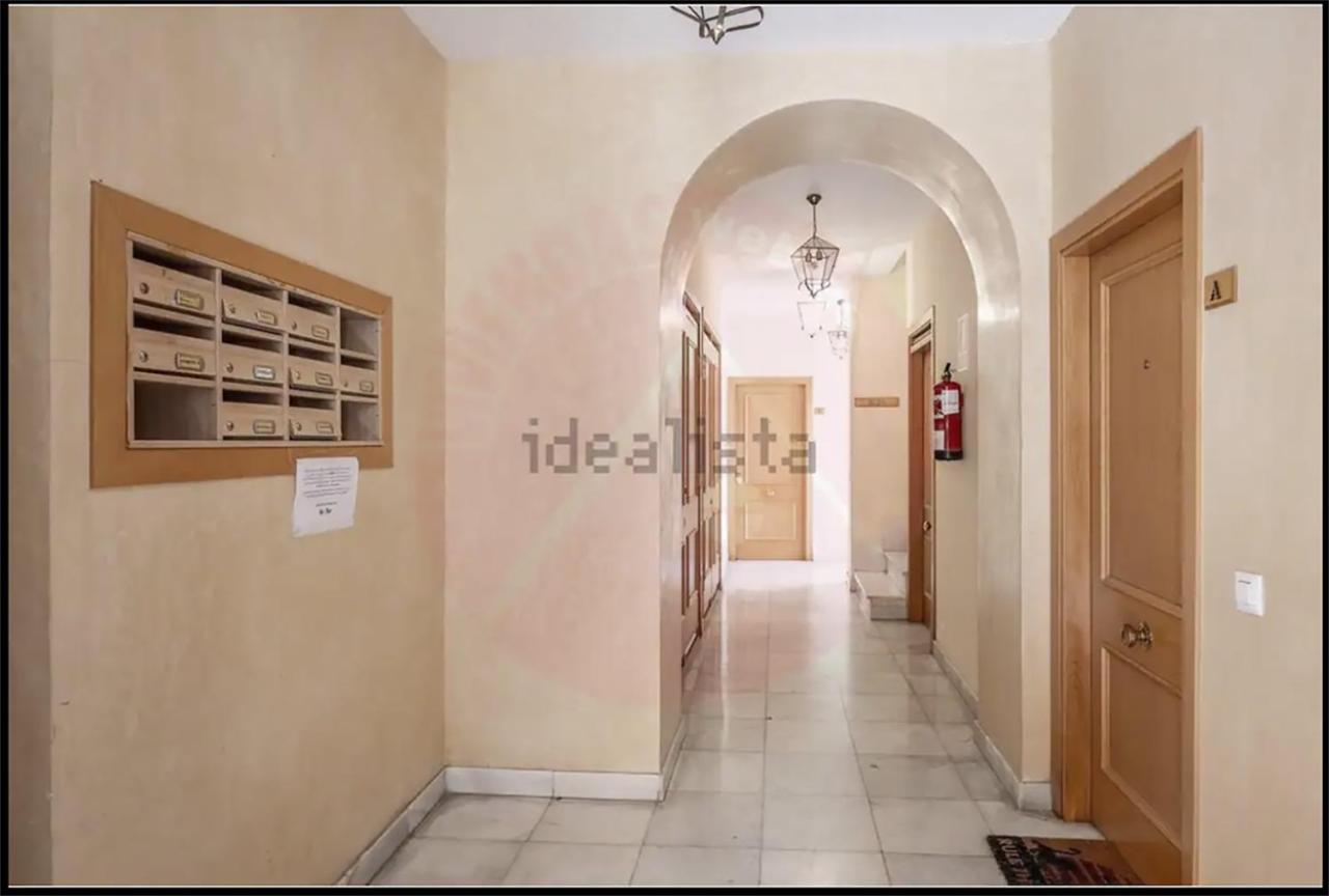 Atico Con Balcon En Pleno Centro Apartment