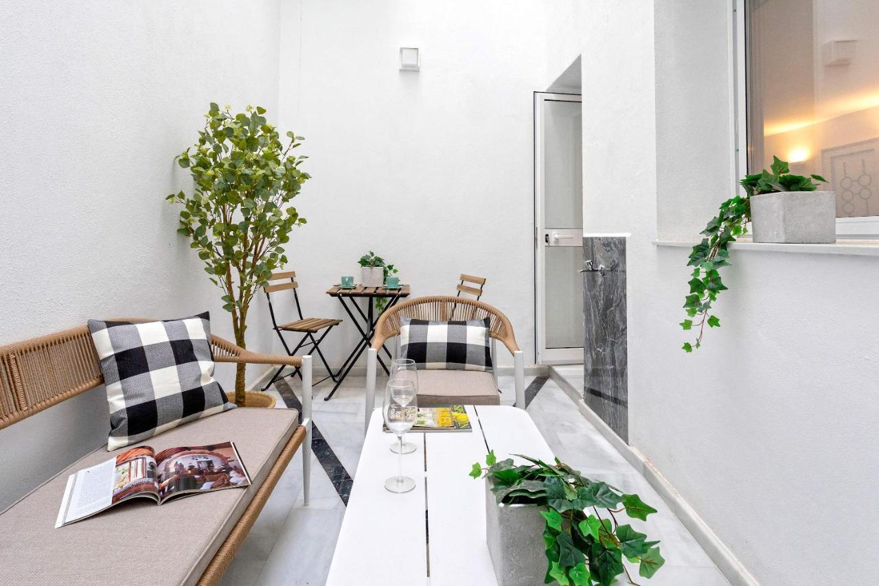 Apartment Genteel Pajaritos 17 Seville