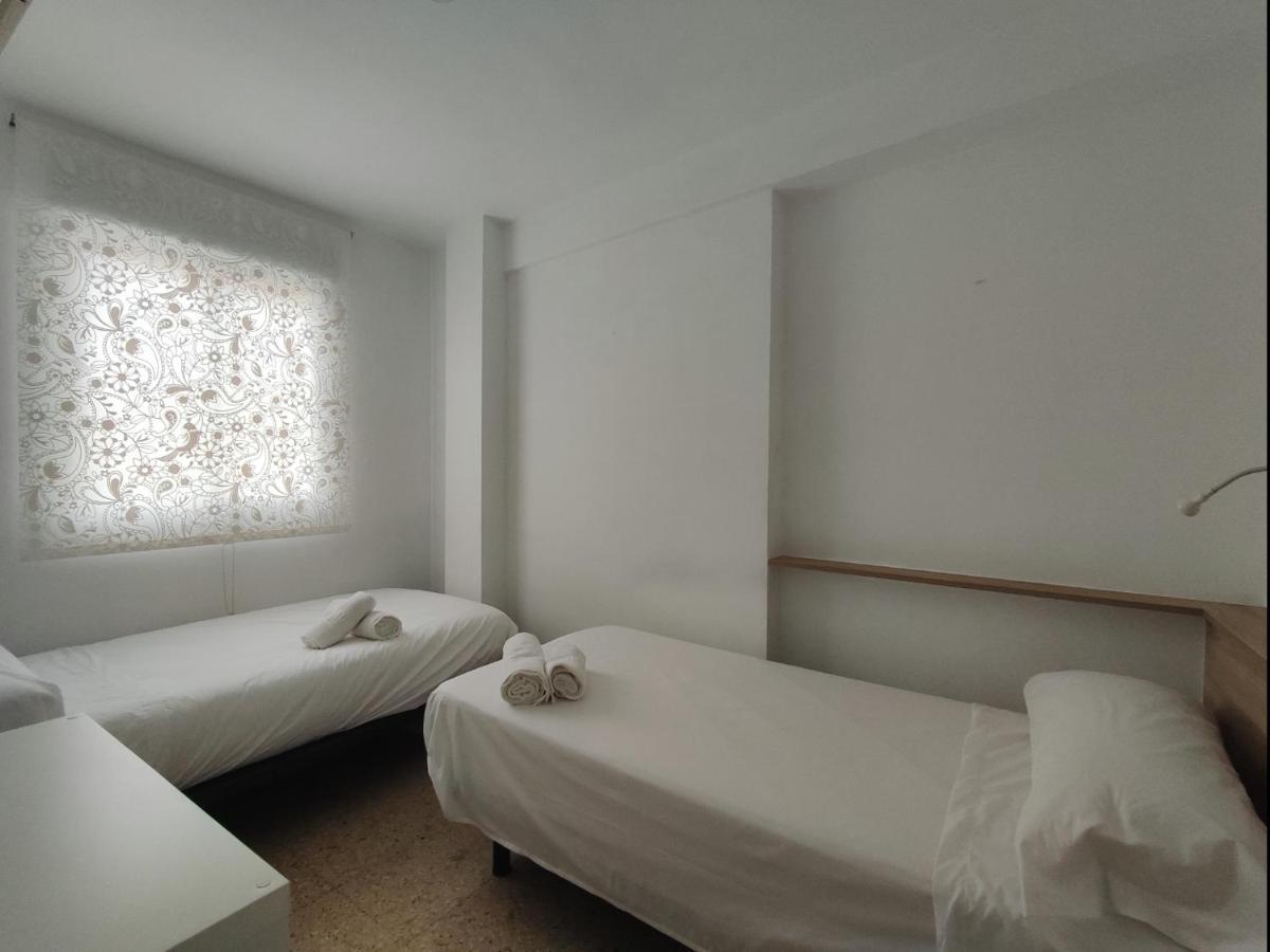 Casa Hiniesta.amplia Y Luminosa.perfecta Familias! *
