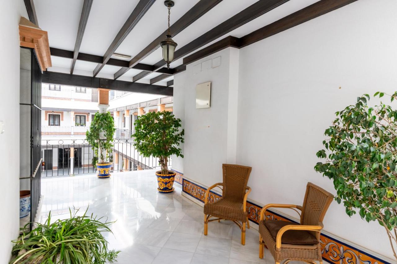 Center Of Seville! Luxury In Sevillian Manor House! Apartment