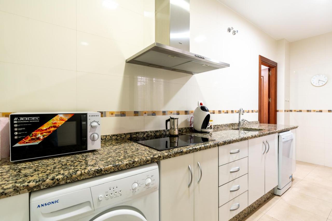 Apartment Center Of Seville! Luxury In Sevillian Manor House!
