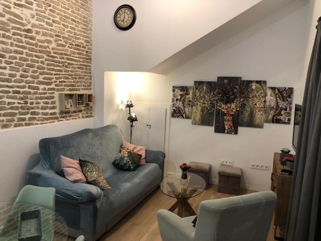 Estudio Centrico En Punonrostro Seville