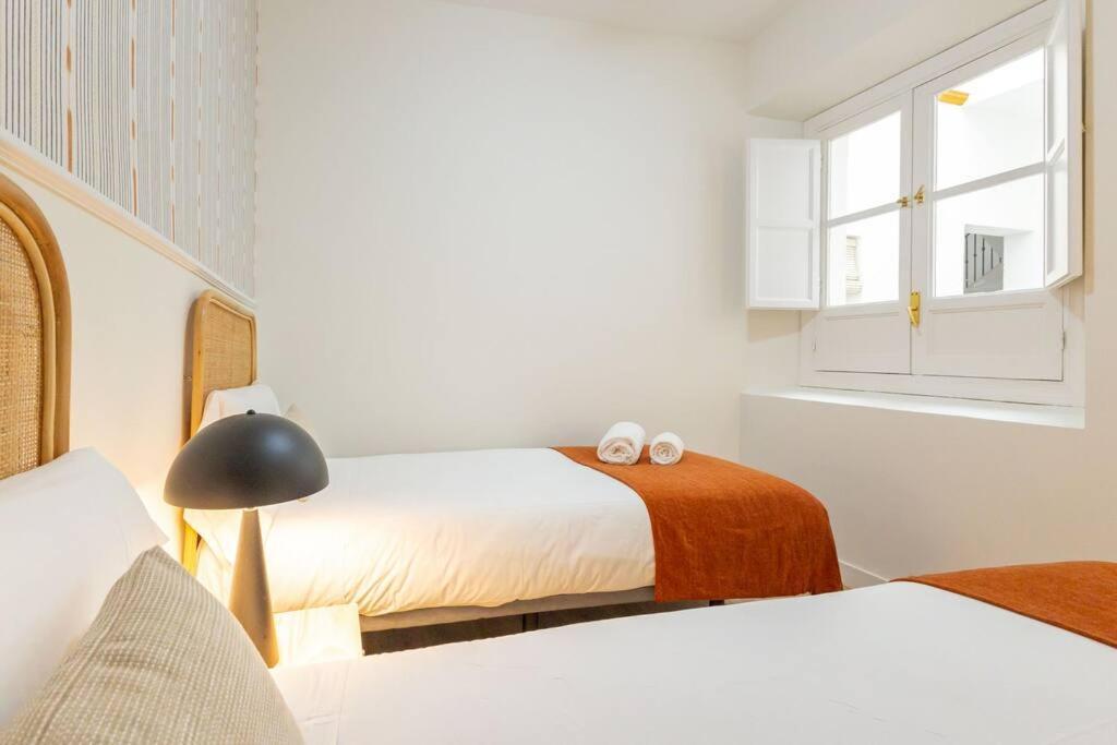 Apartment Juan De La Encina