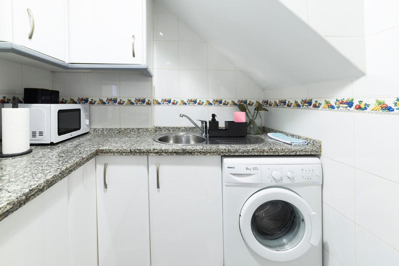 Flipanddo Triana Apartment