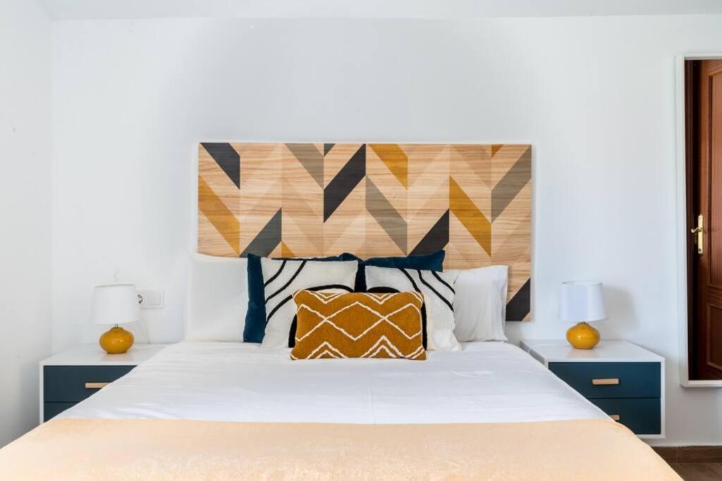 Apartment Sunny Study In Triana