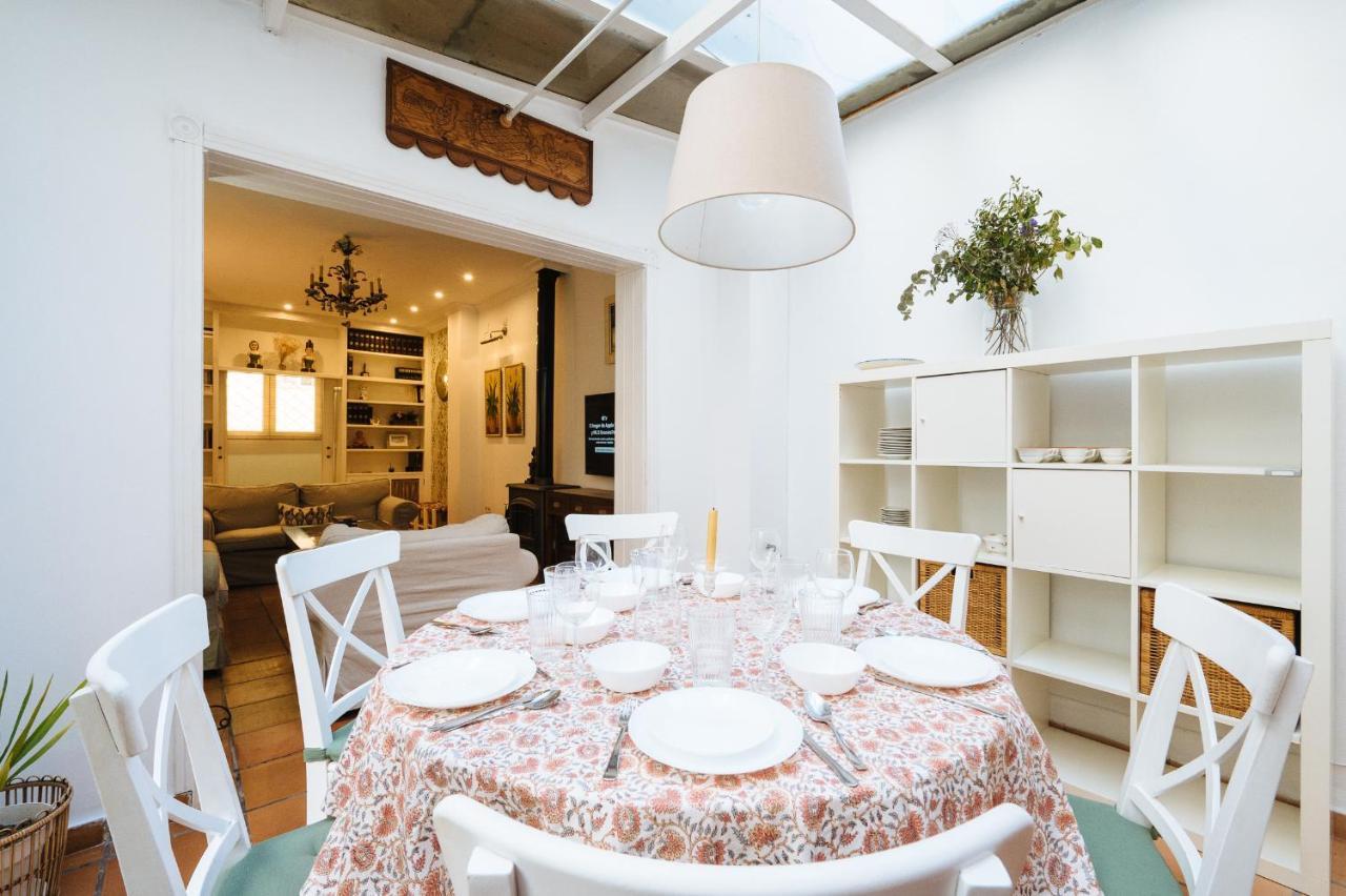 Casa Tiroline Holiday home Seville